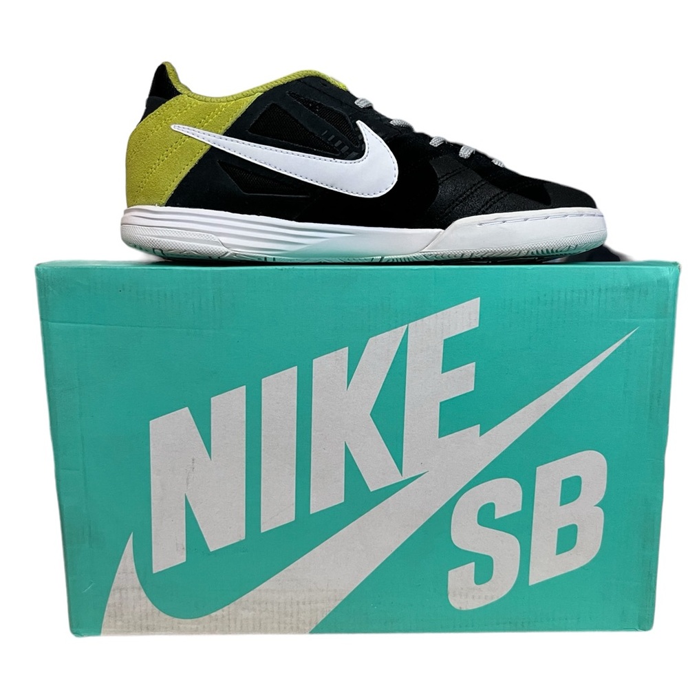 NIKE SB LUNAR GATO women size 7